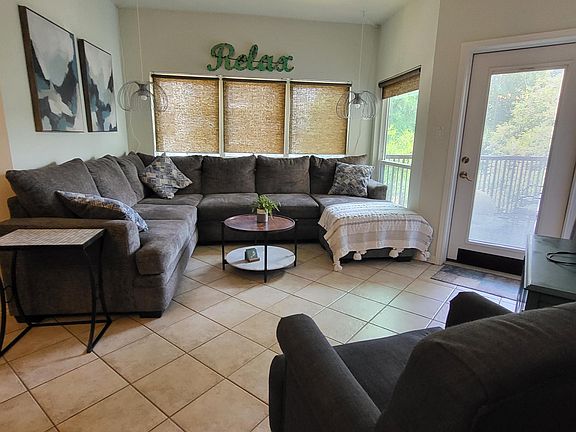 3rd image of 401 W Lincoln St APT 207