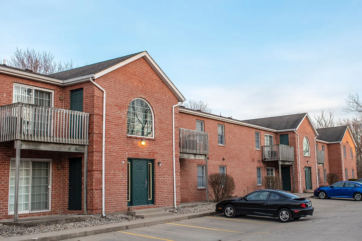 Building Photo - 1533 W 350 N