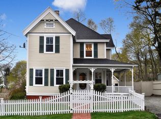 43 Reynolds St, East Greenwich, RI 02818