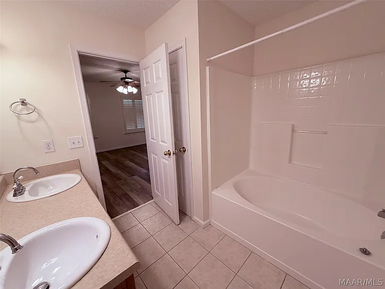 353 Cotton Lakes Blvd — Photo 12