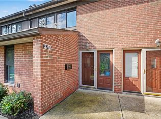 3769 Allendale Cir, Pittsburgh, PA 15204