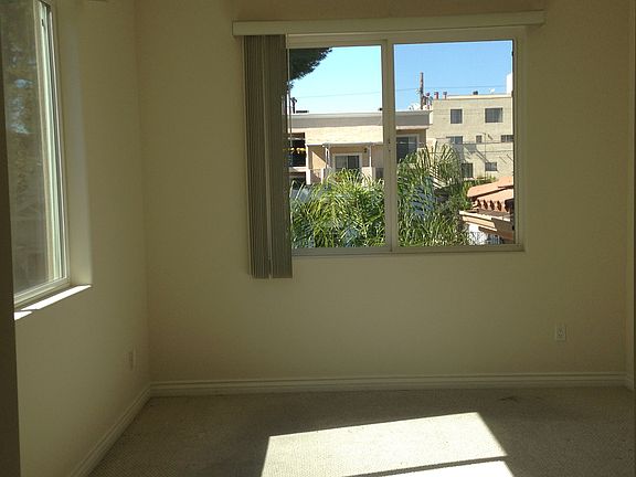 5th image of 614 E Tujunga Ave APT 104