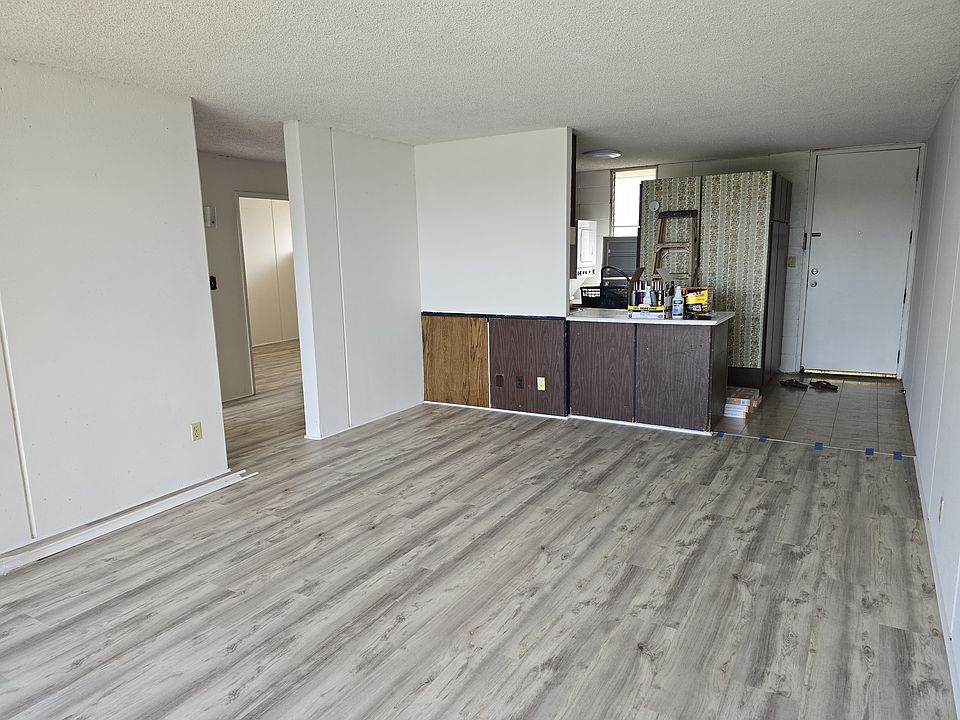 View . looking into the kitchen area