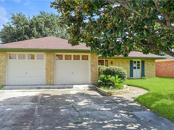 324 Pellerin Dr, Kenner, LA 70065