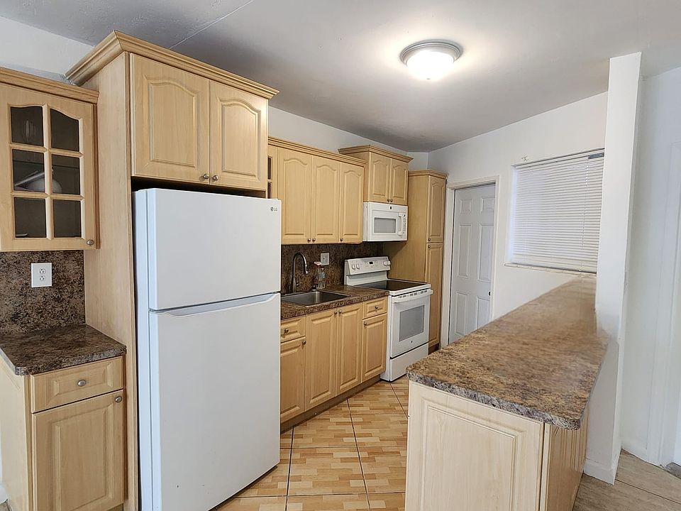 1st image of 1671 NE Miami Gardens Dr APT 147