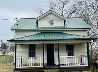 276 Anderson St, Lewisburg, WV 24901