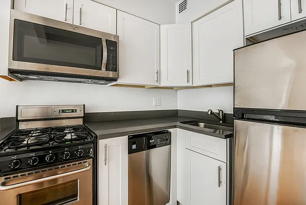 Rented by Akelius Real Estate Management | media 7