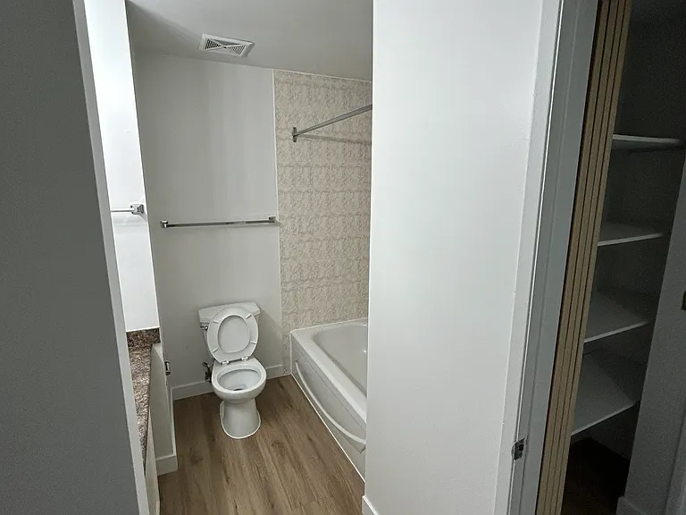 4 Hooper Cres NW — Photo 35