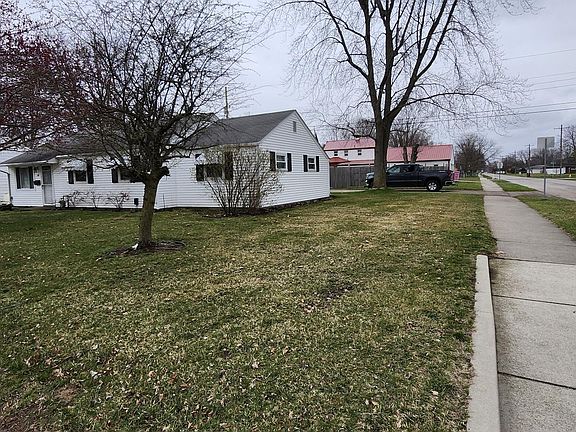 4th image of 196 Joyce Ct