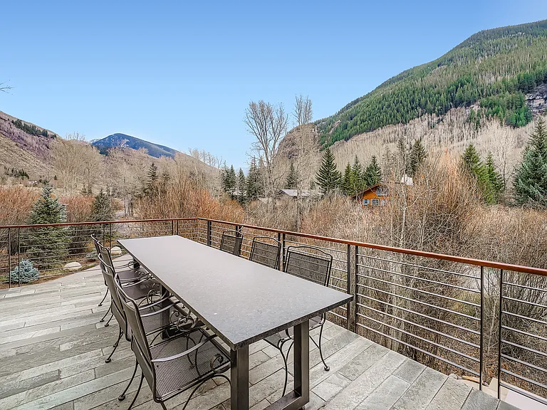 3013 Booth Creek Dr — Photo 24