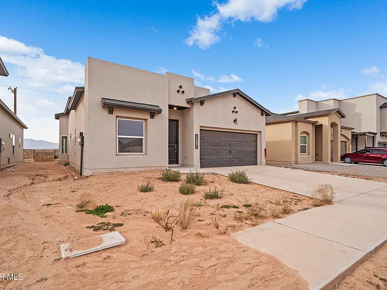12681 Don Norte St — Photo 3