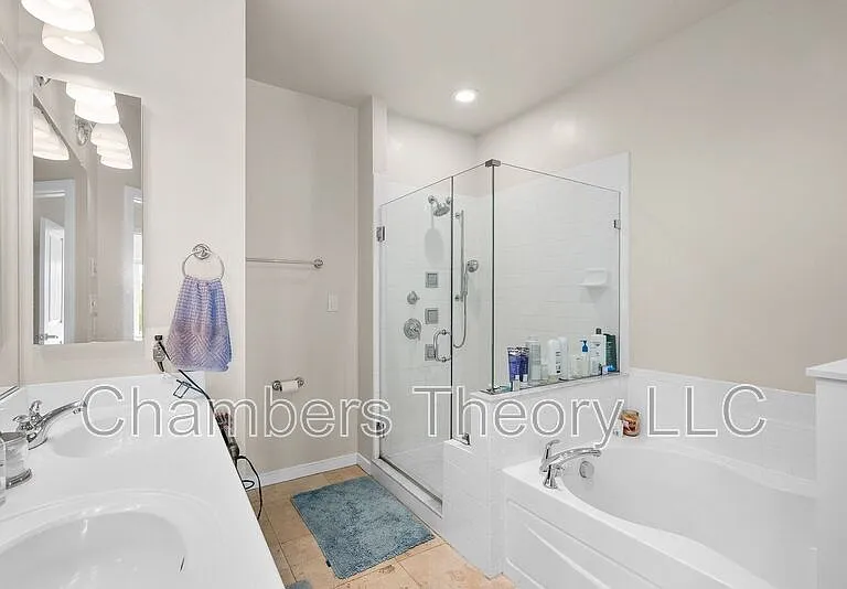 900 3rd St SE — Photo 11