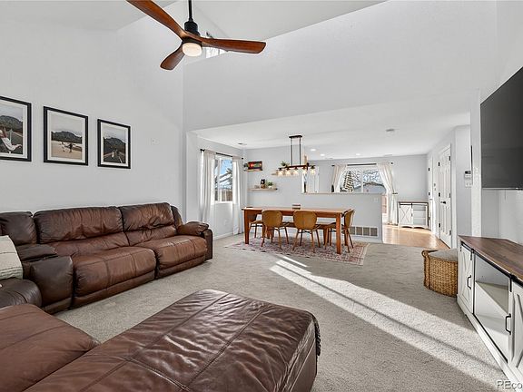 4th image of 6122 Shamrock Circle