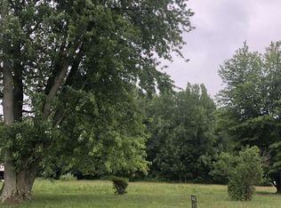 5001 E Woodsmall Dr, Terre Haute, IN 47802