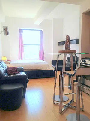 Rented by Town Residential | media 18