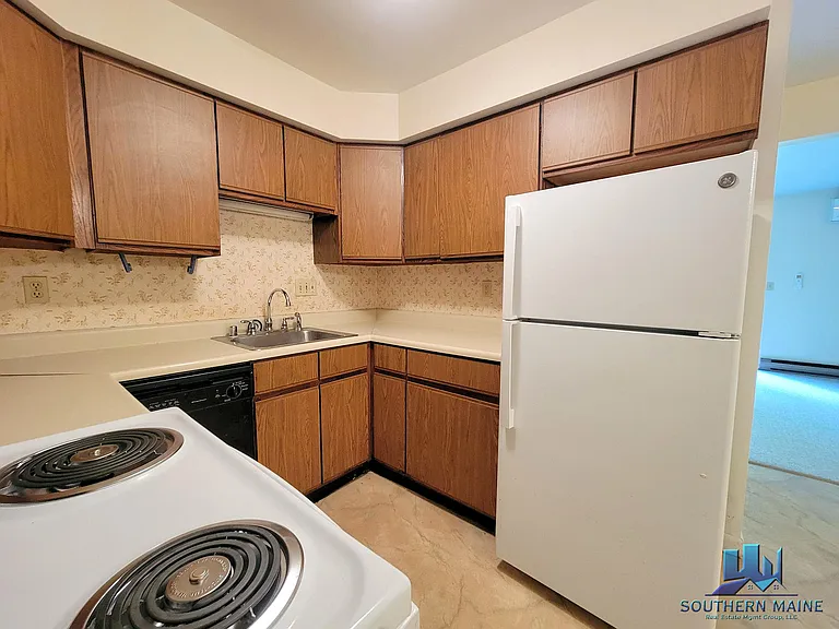 18 Townsend St #2 — Photo 11