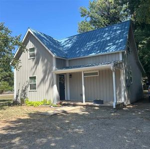 123 W French St, Perkins, OK, 74059