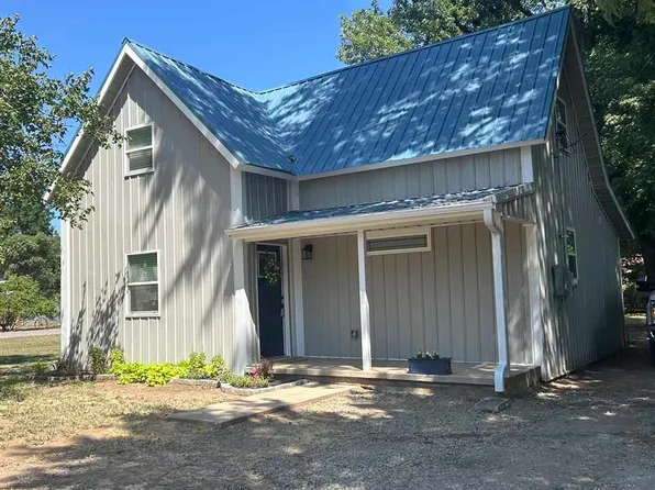 123 W French St, Perkins, OK 74059