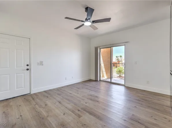 2110 Los Feliz St Unit 1003, Las Vegas, NV 89156