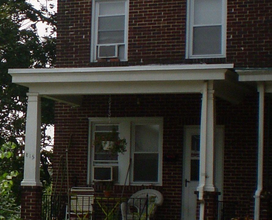 1st image of 815 W 33rd St