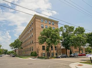123 N Blount St APT 302, Madison, WI 53703