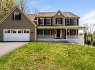 2 Owens Ln, New Milford, CT 06776