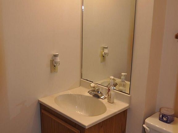 5th image of 12821 Miami Cir