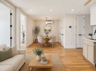 438 Union Ave #301B, Brooklyn, NY 11211