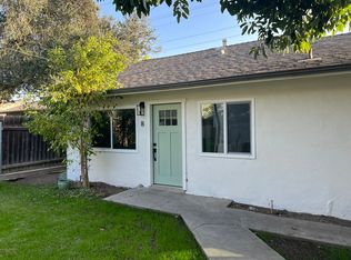 236 W Olive Ave APT B, Monrovia, CA 91016