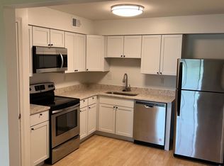 1104 Mariedale Ct APT H, Saint Louis, MO
