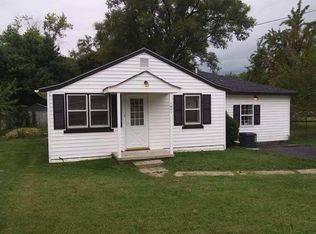 1801 E 15th St, Muncie, IN 47302