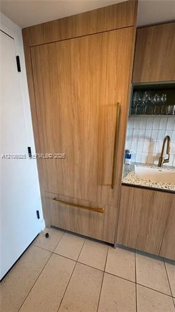 159 NE 6 Street cu-3707, Miami, FL 33131 — Photo 1