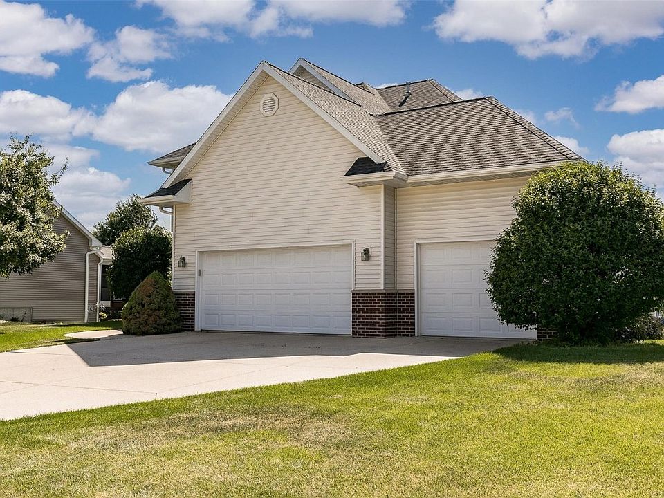 385 Brougham Rd, Robins, IA 52328 Zillow