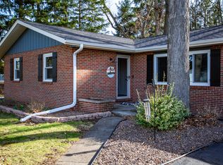 665 S 150 E, Kouts, IN 46347