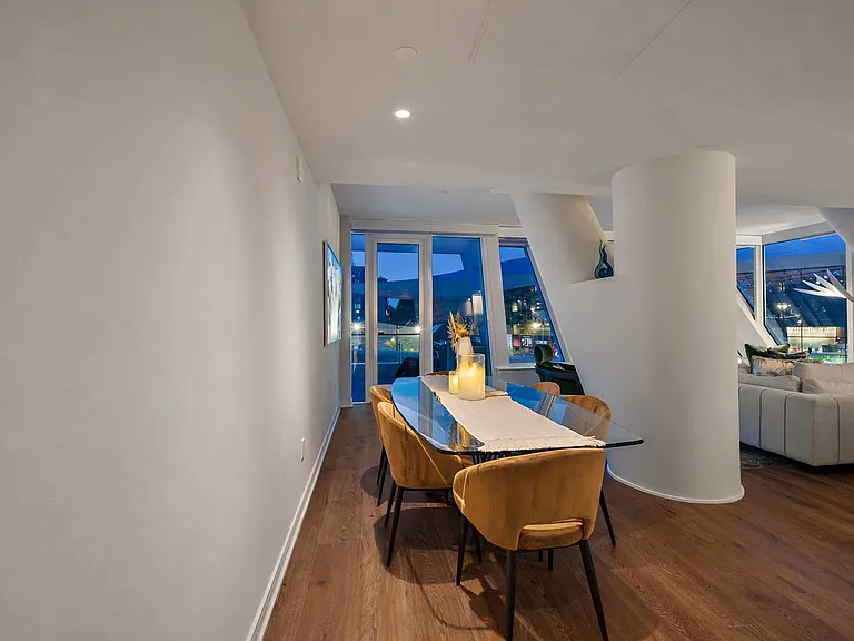 601 Wharf St SW #305 — Photo 2