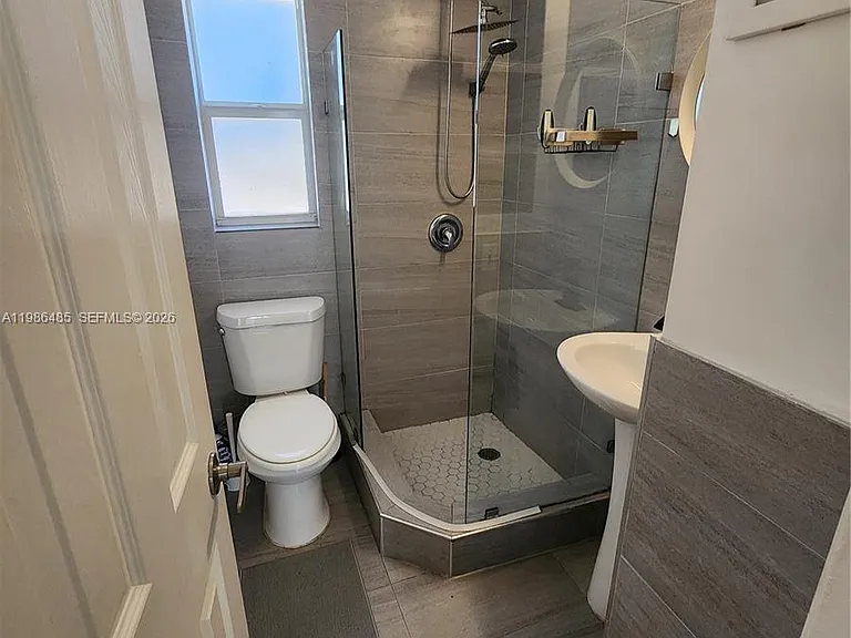 315 Walnut St #2 — Photo 17