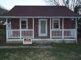 70 Kentucky Ave, Waynesville, NC 28786