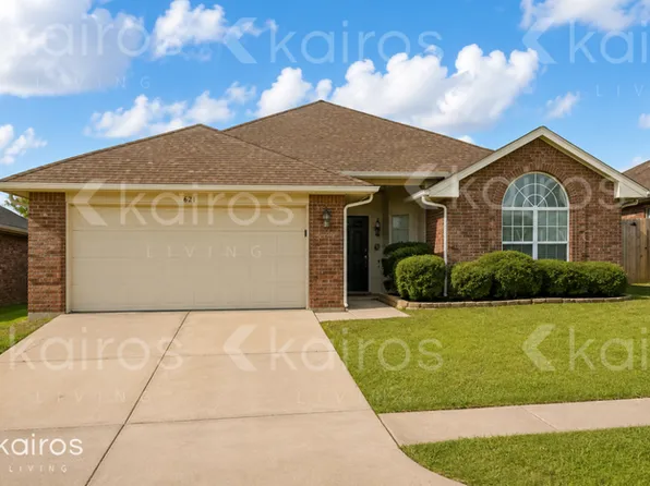 621 Shadowhill St, Norman, OK 73071