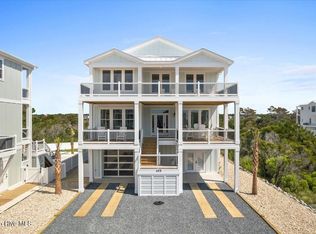 409 E 4th St, Ocean Isle Beach, NC 28469