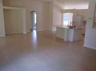 843 NW 2nd St, Cape Coral, FL 33993