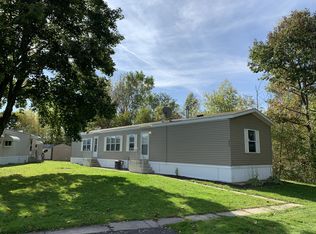 2700 Cox Rd #R073, Saint Clair, MI 48079