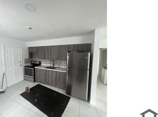 845 NW 80th St, Miami, FL 33150