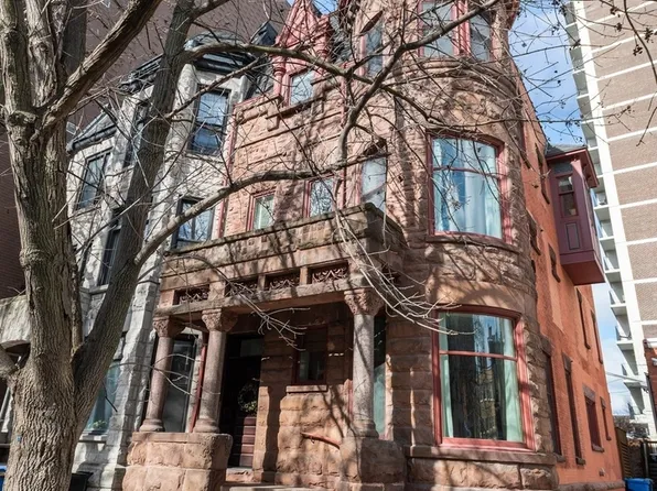 510 W Arlington Pl, Chicago, IL 60614