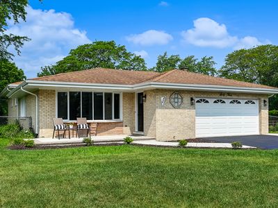 6340 Willow Springs Rd, La Grange Highlands, IL, 60525