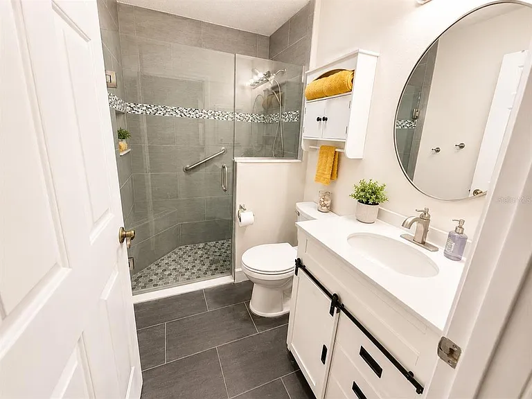 1211 Cabella Cir — Photo 19