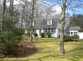 46 Summer St, Foxboro, MA 02035