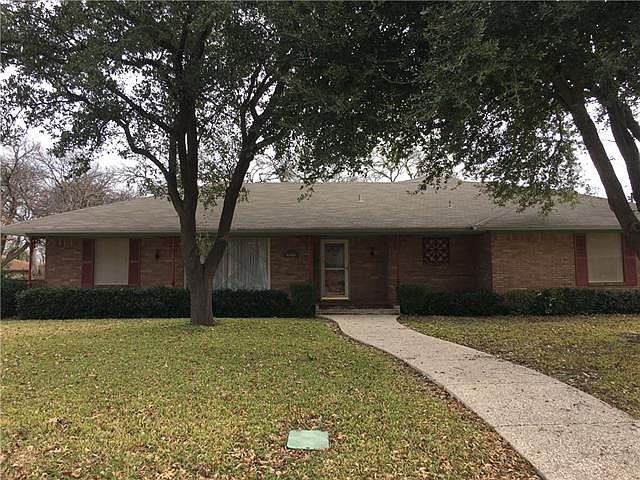 1st image of 2222 Sylvan Dr