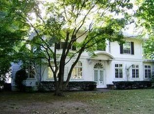 1801 Whitney Ave, Hamden, CT 06517