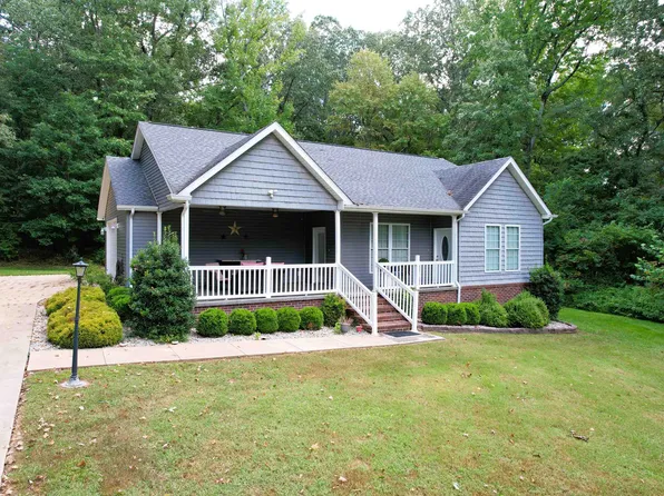 935 Wayside Dr, Paducah, KY 42003