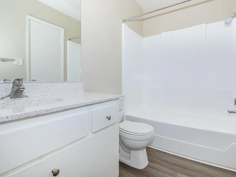 Wateridge Apartment Homes — Photo 33